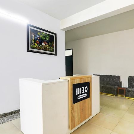 Super Hotel O Jankipuram Near Sahara State Formerly Basera Homes Hasanganj Екстер'єр фото