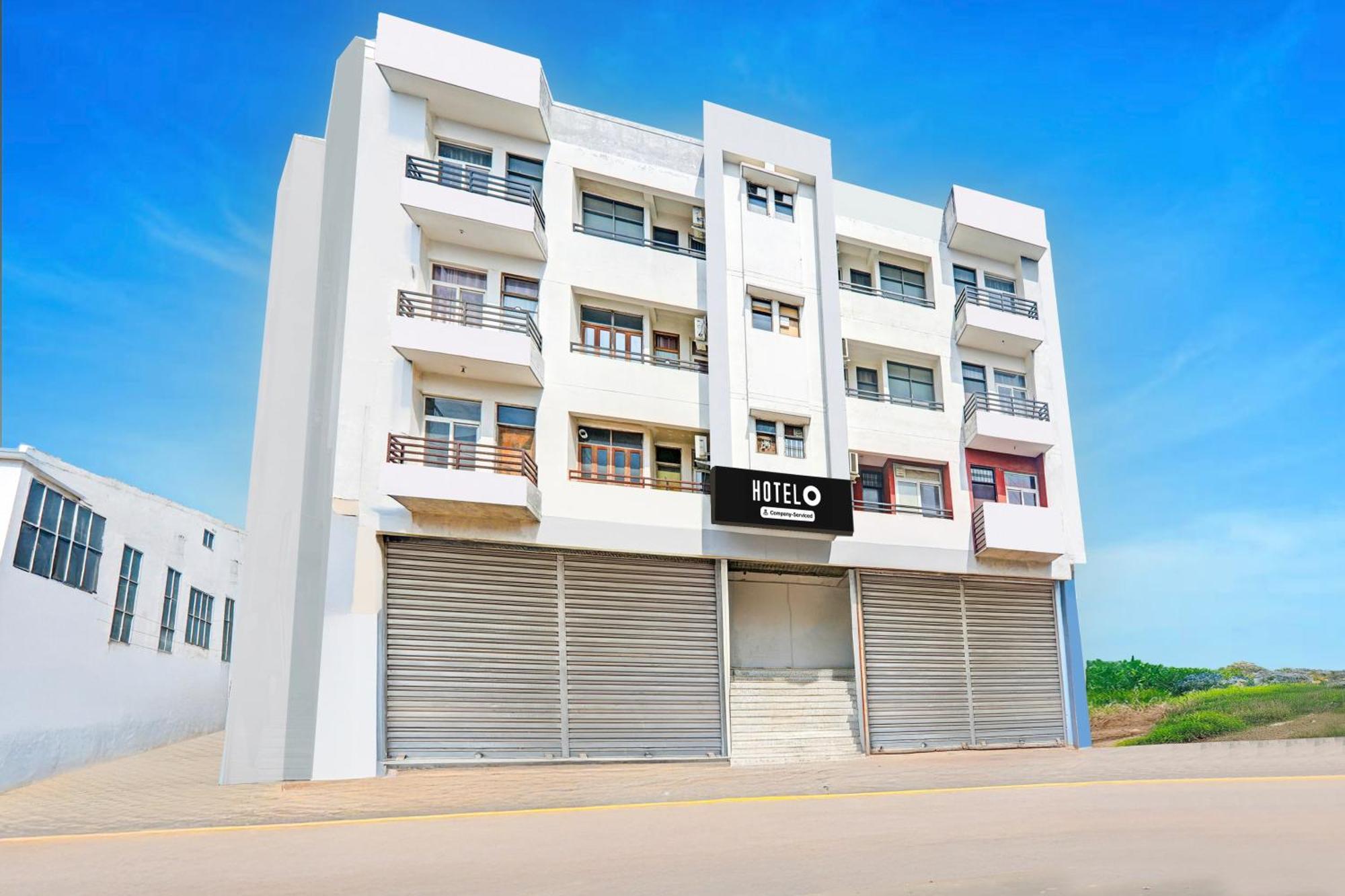 Super Hotel O Jankipuram Near Sahara State Formerly Basera Homes Hasanganj Екстер'єр фото