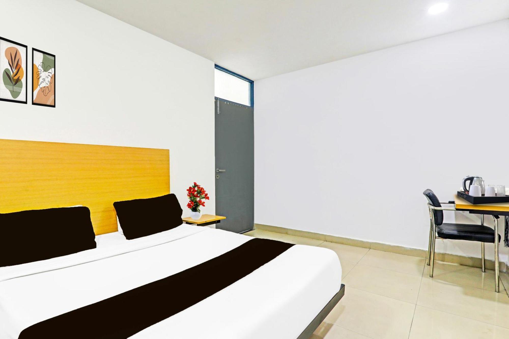 Super Hotel O Jankipuram Near Sahara State Formerly Basera Homes Hasanganj Екстер'єр фото